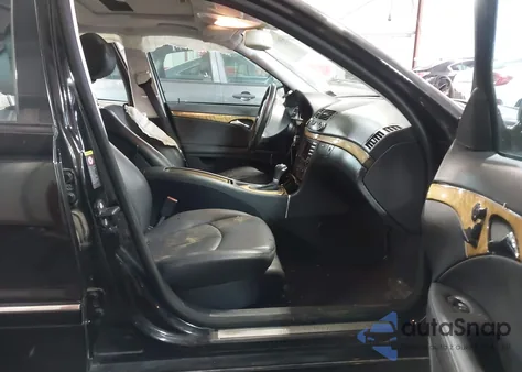 2007 Mercedes-Benz E 350 из США, поврежденный, VIN WDBUF56X67B046110